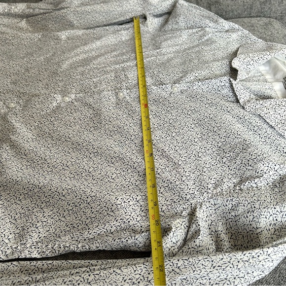 Calvin Klein men’s extreme slim fit, white and blue dress shirt size large - Picture 7 of 9